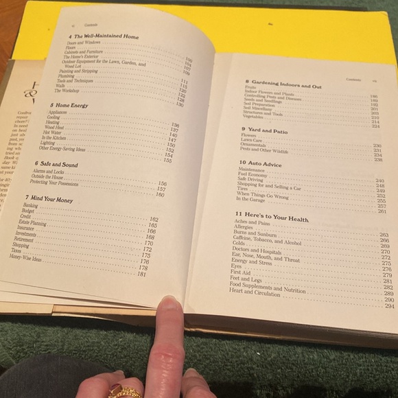 “Hints, Tips & Everyday Wisdom,” Hardcover with Dust Jacket - Picture 5 of 6